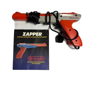 Nintendo NES Zapper 1985 Gun For Gaming System - Picture 1 of 10