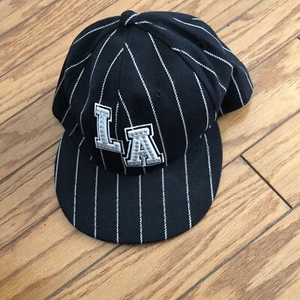Georgetown Collection (Sz Large) LA Black/White Fitted Sports Cap   - Picture 1 of 3