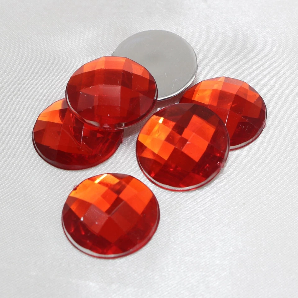 50 Red Acrylic Flatback Rhinestone Round Gem Beads 18mm No Hole - Image 1 of 4