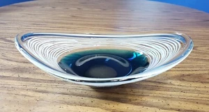Modern And Etched Oval Glass Bowl With Teal Center - Picture 1 of 9