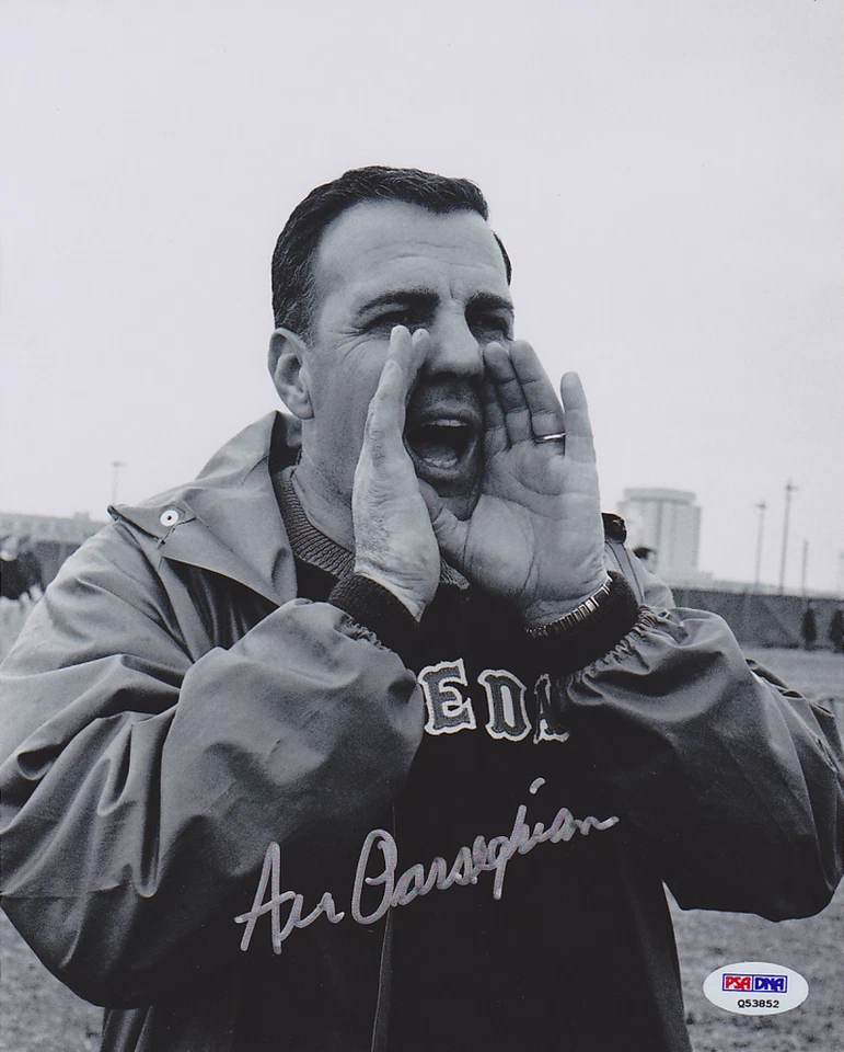 Ara Parseghian SIGNED 8x10 Photo Notre Dame Fighting Irish PSA/DNA AUTOGRAPHED - Image 1 of 1