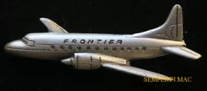 FRONTIER AIRLINES CV-580 CONVAIR PELTRO BAVERO CAPPELLO SPILLA AEREO ALA REGALO MADE IN US - Foto 1 di 12