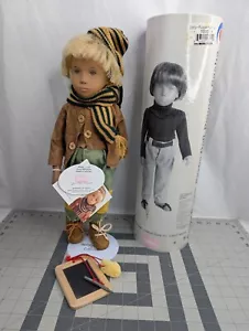 Papeles tubo pizarra Gotz Sasha Doll Alberto Boy - Imagen 1 de 16