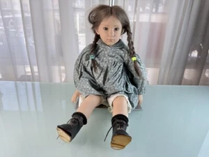 Sigikid Sabine Esche Artist Doll Vinyl Doll 61 Cm. Top Condition - Picture 1 of 3