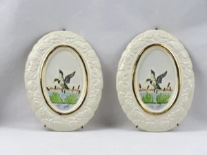 Vintage Mallard Duck Hand Painted Ceramic Wall Plaques Ovals White Decorative - Picture 1 of 13