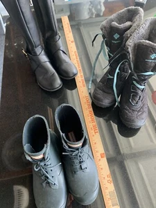 Girls 1 HUNTER BOOTS Lot - Picture 1 of 9