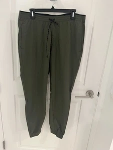 Neu ohne Etikett Kuhl Suppressor Jogginghose Outdoor Stretch Performance grün Herren LARGE - Bild 1 von 11