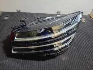 Faro izquierdo Genesis G80 2020 tercer 92101-T1100 - Imagen 1 de 8