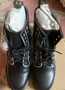 Dr. Martens 1460 Stud Boots size 8UK - Picture 1 of 9
