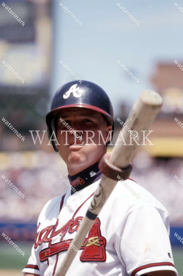 Foto de béisbol EY612 Chipper Jones Atlanta Braves 8x10 11x14 16x20 Foto 1 de 1