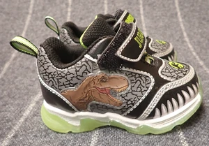 Jurassic World by Universal Boys Toddler Athletic Light-up Green Sneaker Size 5 - Picture 1 of 10