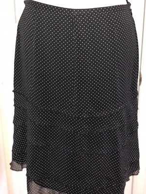 New Women's Cynthia Steffe Black Skirt with White Polka Dots Size 6 - Image 1 of 4