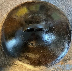 10” 1922 Wagner Turtle Top Drip Drop Baster Cast Iron Lid - Picture 1 of 2