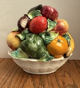 Antike Majolika Capodimonte Obst & Gemüse Korb Herzstück 7" hoch - Bild 1 von 13