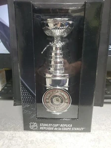 NHL Chicago Blackhawks 1934 Stanley Cup Champions Replik Trophäe 8" JÄGER, NEU - Bild 1 von 4