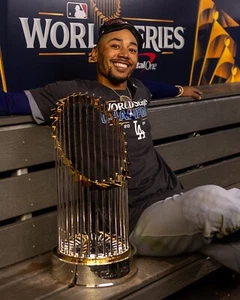 2024 Los Angeles Dodgers 8x10 world series champions Mookie Betts - Picture 1 of 1