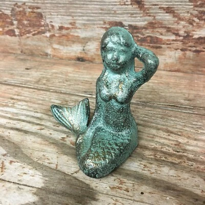 "Estatuilla de sirena sentada náutica de hierro fundido de 3"" estatua mítica arte playa costera" Foto 1 de 4