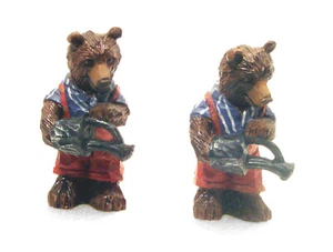 Paar Gartenarbeit Braunbären halten Gießkannen Figuren Harz 3" hoch - Bild 1 von 5