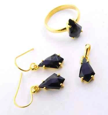 5.6Gm 925 Argento Sterling AAA Nero Pietra Onice Placcato Oro Gioielli Di M-1524 - Immagine 1 di 3