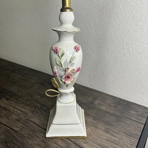 CERAMIC 22" Tall Table Lamp Electric 3D Capodimonte Flowers 4009 - Picture 1 of 10