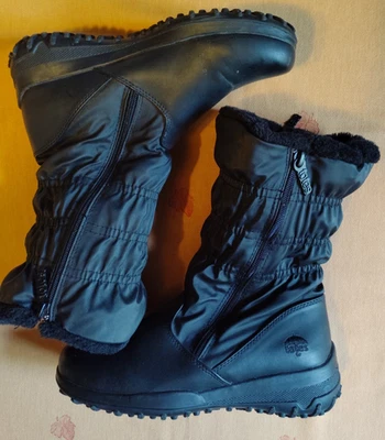 Totes Women's Rikki Black Boots Size 7W Very Mild Wear Basically New - Image 1 of 4