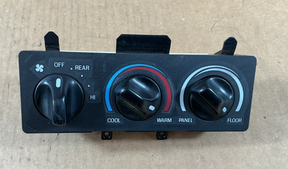 1999-2002 Lincoln навигатор переменного тока нагреватель контроль температуры XL1H-19E764-AA - Изображение 1 из 4