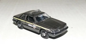 Matchbox 93 Ford Mustang LX SSP (versión Boone County Sheriff 2020) - Imagen 1 de 4