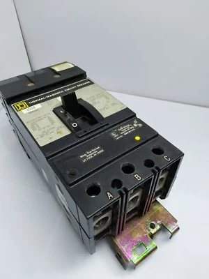 (1 pcs ) SQUARE D  KA36150 circuit breaker - Image 1 of 4
