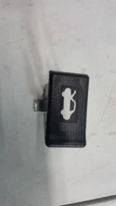 Hood Latch Release Lever Fits 10-11 CR-V - Picture 1 of 12