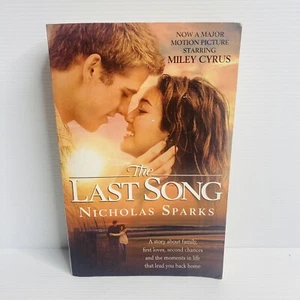The Last Song by Nicholas Sparks - Paperback - Bild 1 von 12