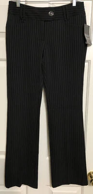 NWT Tracy Evans limited size 7 stretch black pin striped straight pants women's - Image 1 of 4