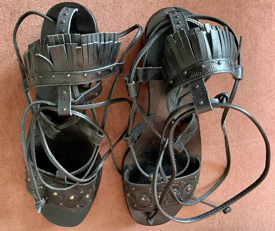 TopShop women's size 8 1/2 Embossed Black Leather  Fringed Sandals NEW - No Box - Image 1 of 4