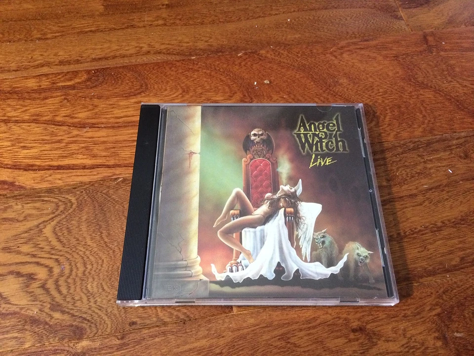 Live: Angel Witch Foto 1 de 1