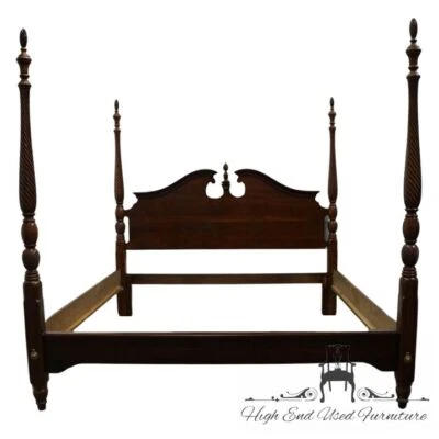 KINCAID FURNITURE Solid Cherry Traditional Style King Size Four Poster Pedime... - Image 1 of 4