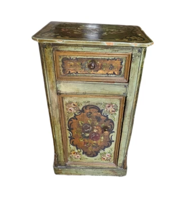 Antiguo gabinete italiano veneciano pintado de una puerta Foto 1 de 4