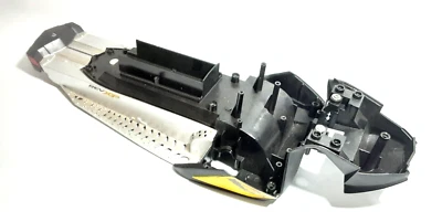 Conjunto completo de carrocería inferior Ski-Doo 800R MXZ-X BRP RC escala 1/8 OEM Foto 1 de 4