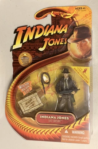 2008 Hasbro Indiana Jones Indy w/ Machine Gun Last Crusade Carded Figure Sealed Cover
