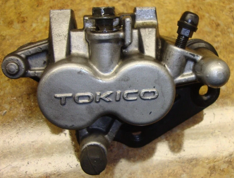 2005 Suzuki Boulevard VL800 VL 800 S50 C50 Right Front Disk Brake Caliper 05 - Image 1 of 1