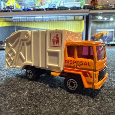 Matchbox Superfast 1979  Garbage Sanitation Truck with pink windows  - Image 1 of 4
