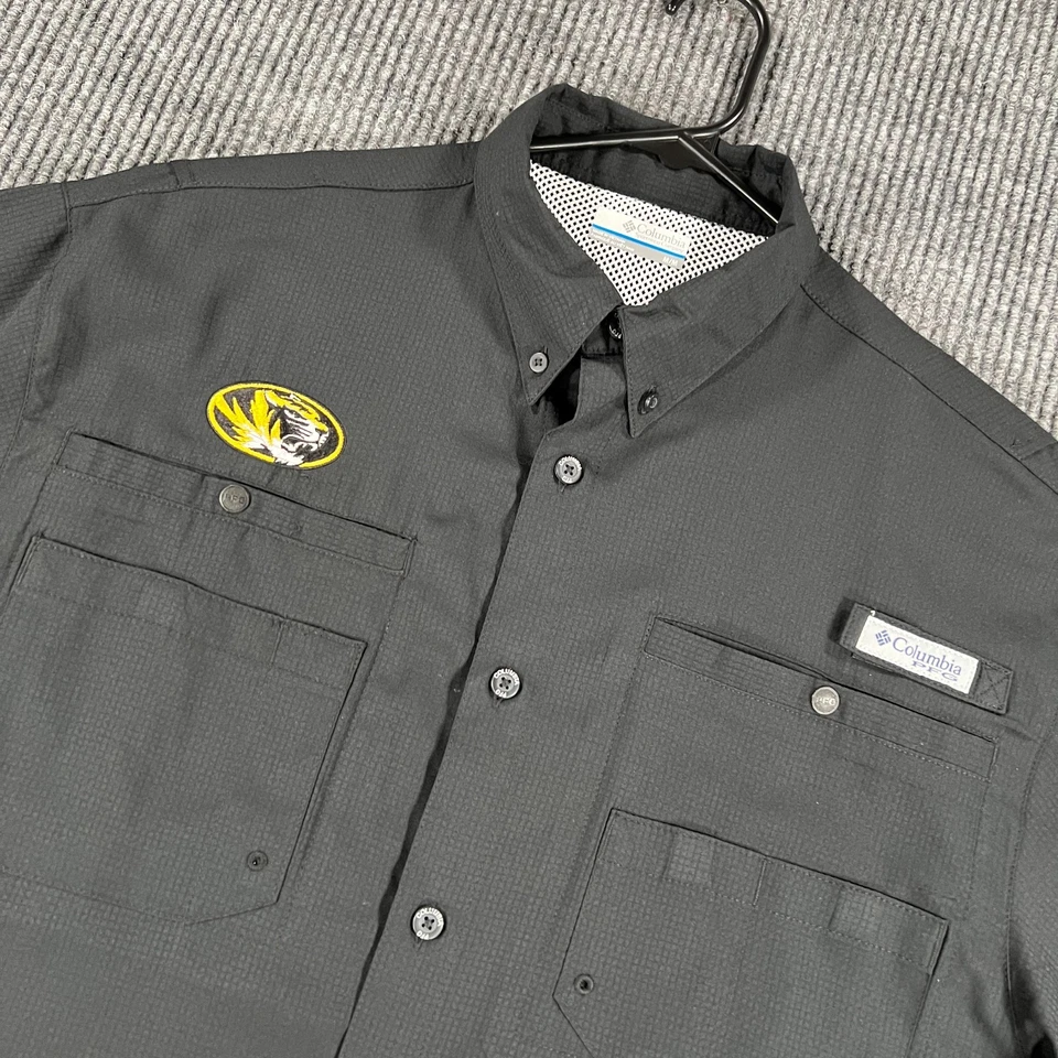 Missouri Tigers Mizzou Shirt Mens Medium Black Short Sleeve Columbia PFG Button - Image 1 of 4