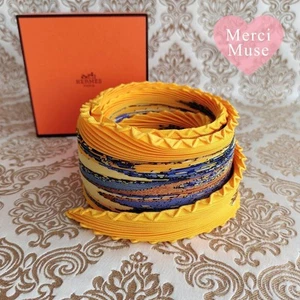 HERMES Carre 90 Pleated Design Scarf Yellow Blue Silk 100% France w Box Unused - Picture 1 of 4