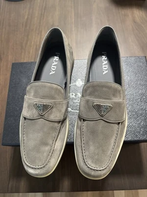 Zapatos mocasines Prada Saint Tropez para hombre Foto 1 de 4