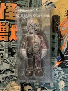 Statuetta Vinile Sigillata KAWS Companion Marrone Flayed Open Edition 100% Autentica - Foto 1 di 3