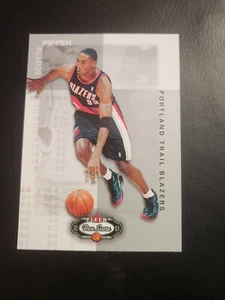 SCOTTIE PIPPEN 2002/03 FLEER #33 BLAZERS/BULLS - Picture 1 of 2