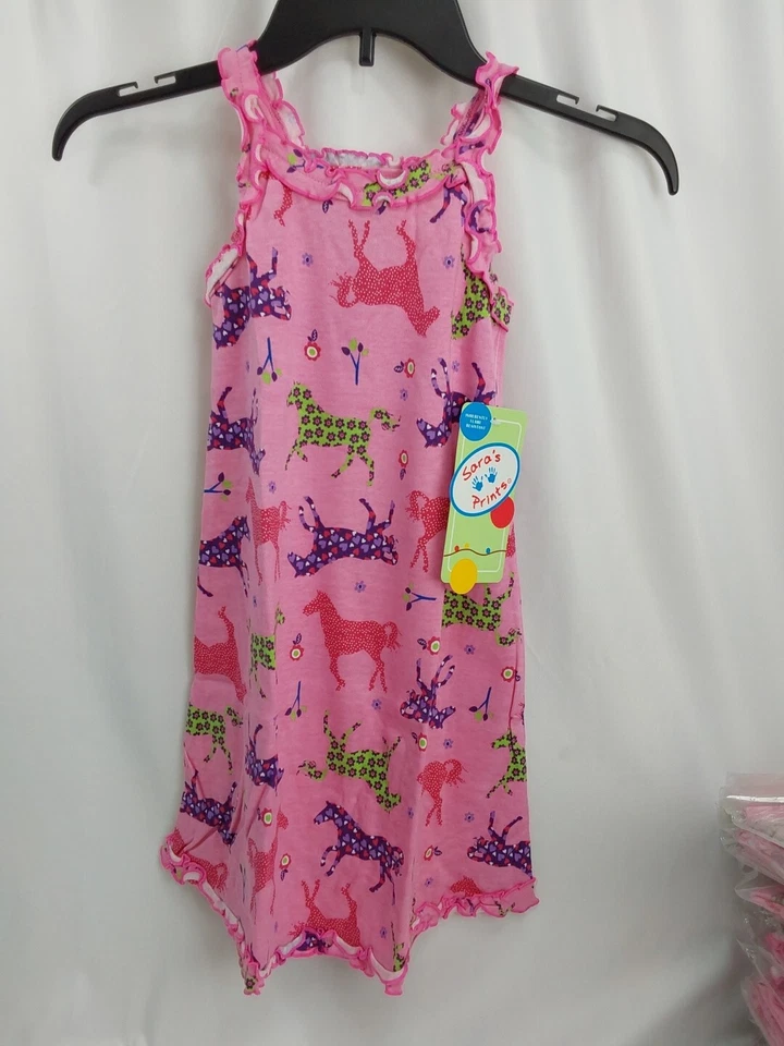 Camisón de caballo tanque con volantes estampados de Sara Foto 1 de 4