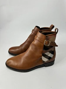Burberry Brown Leather and Check Canvas Buckle Detail Ankle Boots Size 38 EU - Picture 1 of 8