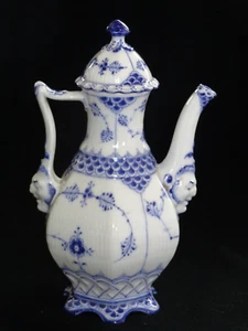 Lovely Royal Copenhagen Porcelain Blue Fluted Full Lace Mocha Pot #1030 - Picture 1 of 8