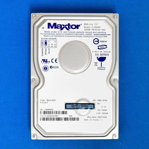 Maxtor DiamondMax 10 6L250M0 250GB 3.5" SATA Hard Drive Apple SABSA 655-1194C - Image 1 of 1