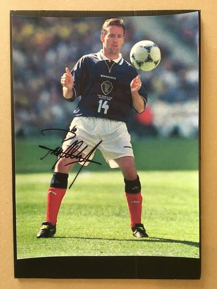 PAUL LAMBERT SIGNED SCOTLAND 10 X 8 PHOTO - Image 1 of 1