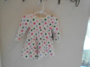 FADED GLORY-SIZE 0-3 MONTHS 2 PIECE DRESS SET WITH UNDIE WITH FLOWERS WHITE - Picture 1 of 2